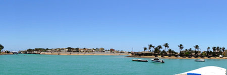 El Gouna, Egypt - July 09, 2017 - Stunning Blue Waters and Sandy Shores of El Gouna Resort in Egypt Red Sea Islands on a Clear Dayのeditorial素材