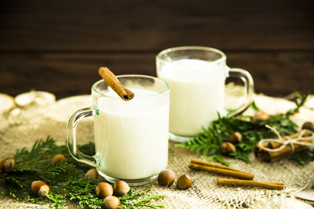 eggnog - hot winter alcoholic drink with milkの写真素材