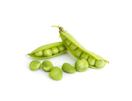 Fresh green peas isolated on whiteの写真素材