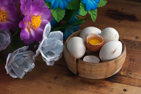 Easter background with eggs and flowers. Easter decorの写真素材