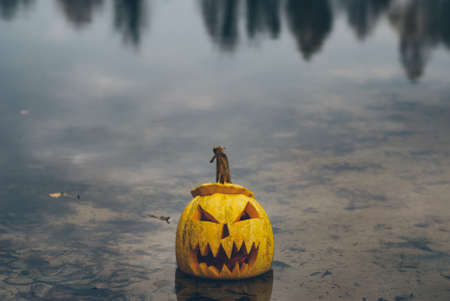 Jack-o-lantern in the water, a Halloween symbolの写真素材