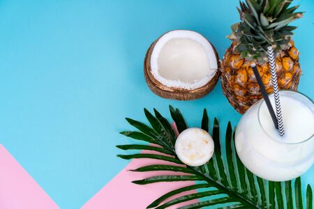 solid shampoo with coconut and pineapple Pina colada hair care Spaの写真素材