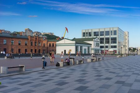 Vladivostok, Russia-August 11, 2018: Tsarevich embankment in the evening with dancing people.のeditorial素材