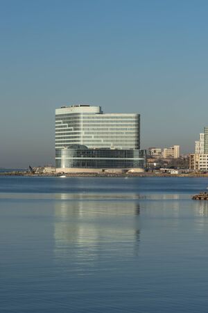 Vladivostok, Russia-November 3, 2018: Seascape with views of the coastline and the architecture of the city.のeditorial素材