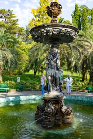 Sochi, Russia-October 7, 2016: Beautiful fountain on the background of the Park.のeditorial素材