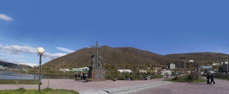 Petropavlovsk-Kamchatsky, Russia-October 8, 2019: Panorama of the cityscape with the waterfront and the monument.のeditorial素材