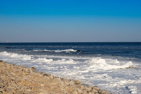 Marine landscape with views of the icy shore in winterの写真素材