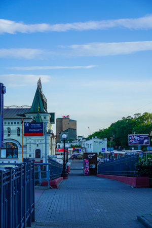 Vladivostok, Russia-June 12, 2020: Urban landscape with views of the road and transport.のeditorial素材