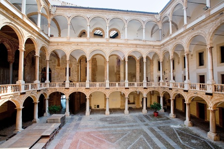 Interior court of the Palazzo dei Normanni in Palermo, Italyのeditorial素材