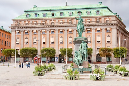 STOCKHOLM - SEPTEMBER 8: statue Gustavus Adolphus, in Stockholm, Sweden on September 8, 2011. Statue of Gustav Adolf, which was founder of the Swedish Empire, was erected in 1796 on Gustav Adolfs Torgのeditorial素材