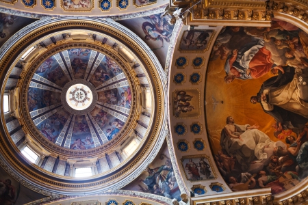 BOLOGNA, ITALY - OCTOBER, 31: ceiling of Basilica San Domenico. Two pictures are made by Giuseppe Pedretti (1696â1778), the others by Vittorio Bigari (1692â1776) in Bologna, Italy on October 31, 2012のeditorial素材