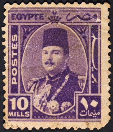 EGYPT - CIRCA 1944: A postage stamp printed in the Egypt shows King Farouk, circa 1944のeditorial素材