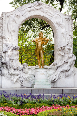 travel to Vienna city - golden monument of Johann Strauss in Stadtpark (City Park) Vienna, Austriaのeditorial素材