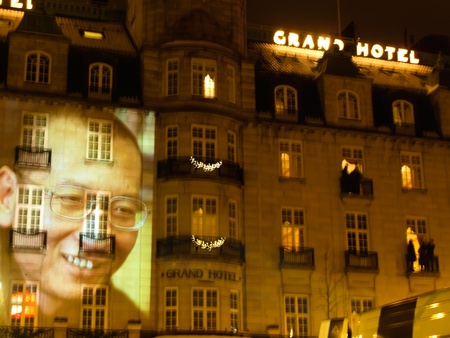 Nobel price 2010 in Oslo 10.12.2010 - Liu Xiaobo portrate on the wall of Grand hotelのeditorial素材