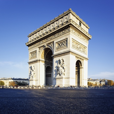 view of the Arc de Triomphe in morning lightの写真素材