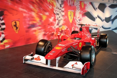 Display Car Alonso in Ferrari World Abu Dhabiのeditorial素材