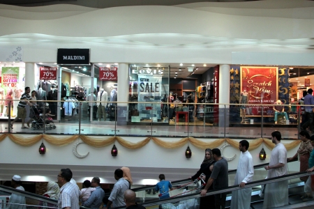 Ramadan and Eid Shopping at City Center in Dubai UAEのeditorial素材