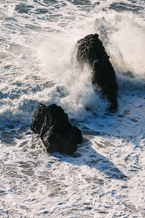 Waves crushing on the rocks, Pacific ocean