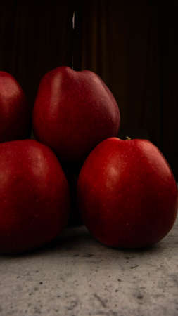 Red applesの写真素材