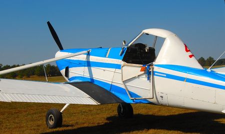 cropdusting aircraft