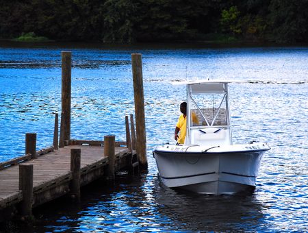 Boat docking on the James River, Richmond, VA. September  9, 2007のeditorial素材