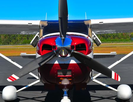 modern single engine propeller airplane