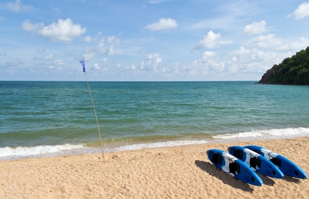 Kayaking on the beach.の写真素材