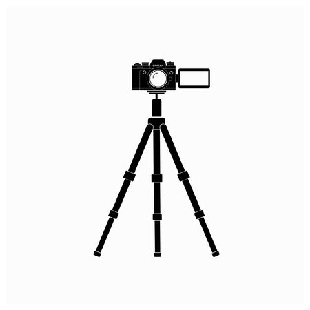Mirrorless Digital Camera vector illustrator for artwork and graphic designのイラスト素材