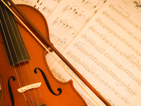 Violin with music noteの写真素材