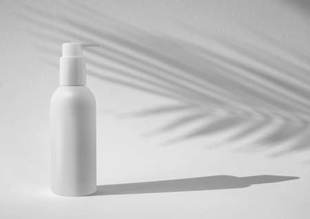white cosmetic packageの写真素材