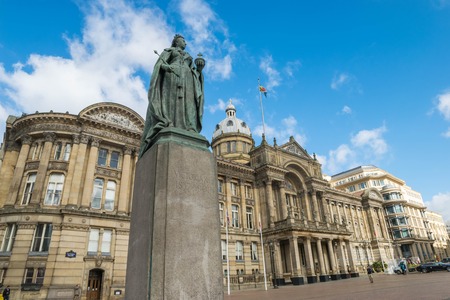 Birmingham, UK, October 3rd, 2017 : Statue of Queen Victoria in Birmingham,UK, Birmingham city council in the backgroundのeditorial素材