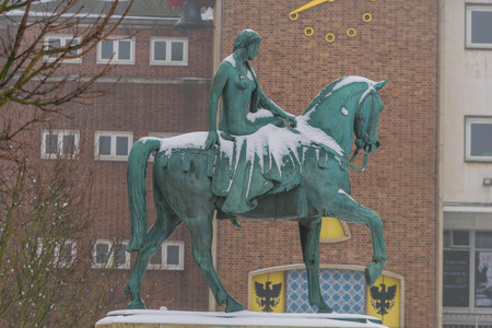 COVENTRY, ENGLAND, UK - 3rd March 2018: Lady Godiva Statue at Broadgate in the city centre, Coventry, West Midlands, England, UK, Western Europe.のeditorial素材