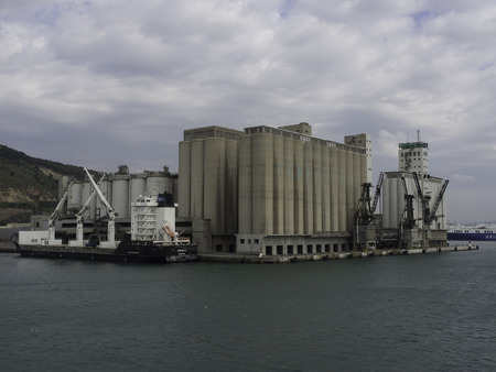 portのeditorial素材