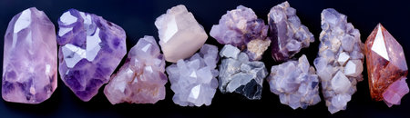 Crystal Stone macro mineral, purple rough amethyst quartz crystalsの素材