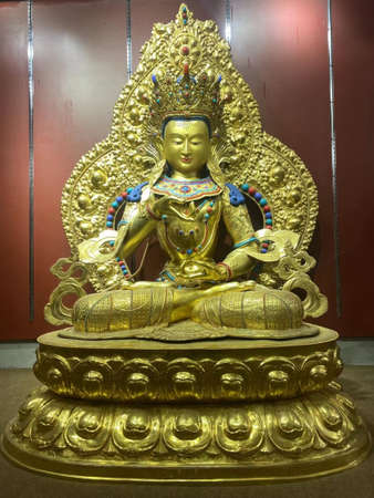 Buddha Vajrasattva (Dorje Sems-dopa) practice is a Tantric meditation done for the purification of karma. As a Vajrayana practice, it is undertaken with a bodhichitta aim to purify all our karma.のeditorial素材