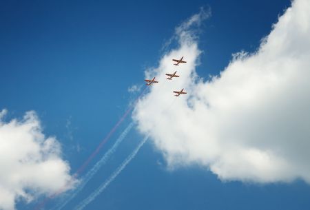 Air Show Teamwork