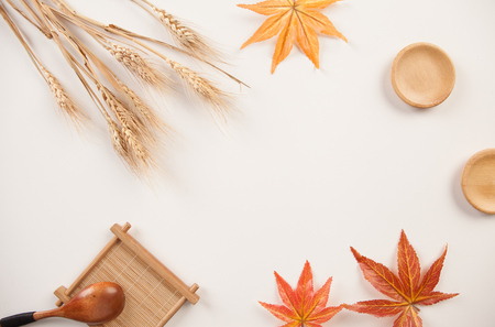 White background with Creative autumn tabletop placementの写真素材