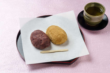 Pounded rice covered with bean paste, Japanese traditional sweet 'ohagi'