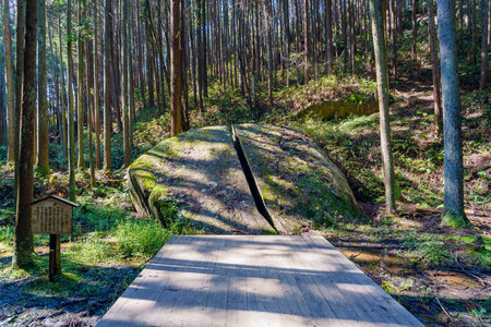It is said that the 'Itto Stone' in Nara, Japan was cut by samurai. (Taken on 10-26-2023)のeditorial素材