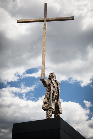 FLORENCE, ITALY - JULY 2016: Sculpture by the Belgian artist Jan Fabre at the Belvedere fortress near piazza dei Pitti in Firenze, Italyのeditorial素材