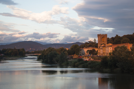 Sunset at a Tuscan landscape with the Arno river near the city of Florence, Italyのeditorial素材