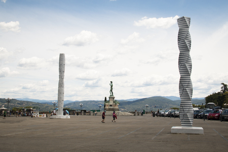 Very modern statues on the piazzale Michelangelo on the side of the river in Florence, Italyのeditorial素材