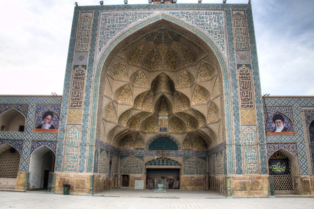 ISFAHAN, IRAN  NOVEMBER 2017: The Jameh mosque is the largest and most important mosque of Isfahan in Iranのeditorial素材