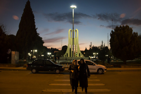 KERMAN, IRAN  NOVEMBER 2017: People and shops inside the bazar in the centre of the desert city Kerman in Iranのeditorial素材