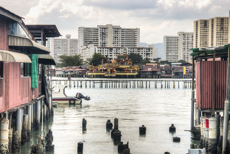 GEORGETOWN, SRI LANKA - DECEMBER 2017: Houses on poles in the streets of the old center of Georgetown in Penang, Malaysiaのeditorial素材
