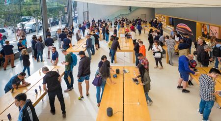 SAN FRANCISCO, USA, - OCTOBER 28, 2018: Customers browsing inside the Apple Store, Sanfrancisco, California, USA.のeditorial素材