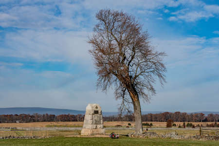 Monument to the California Regiment on an Autumn Day, Gettysburg National Military Park, Pennsylvania, USAの写真素材