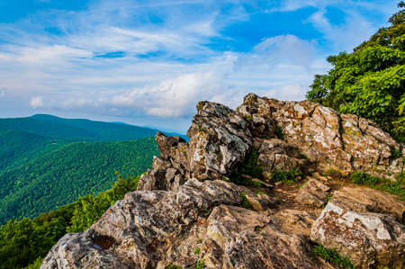 Rocky Summit in the Appalachians, Shenandoah National Park, Virginia, USAの写真素材