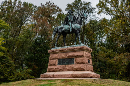 Anthony Wayne Statue in Autumn, Valley Forge National Historical Park, Pennsylvania, USAのeditorial素材