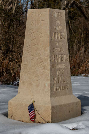 Battle of Gettysburg First Shot Marker in Winter, Chambersburg Road, Gettysburg, Pennsylvania USAのeditorial素材